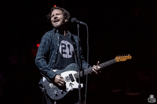 Pearl Jam Performs at BB&T Center in Sunrise on April 8, 2016
